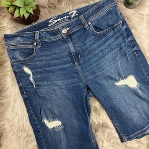 Seven 7 Bermuda Blue Jeans Distressed Size 14